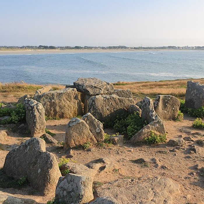 Photo de Dolmen de la pointe de la Torche à Plomeur