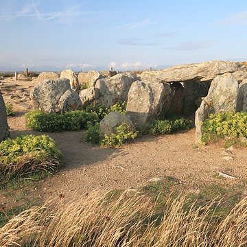 Dolmen de la pointe de la Torche à Plomeur