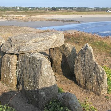 Dolmen de la pointe de la Torche à Plomeur