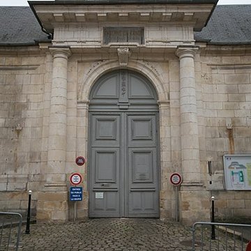 Ancien grand magasin Aux Dames de France