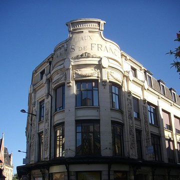 Ancien grand magasin Aux Dames de France
