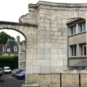 Ancien grand magasin Aux Dames de France