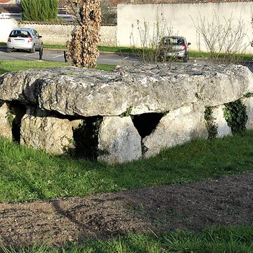 Dolmen de Séchebec à Cognac