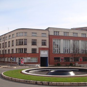 Ancienne salle des fêtes, actuellement maison de la Culture et école de musique