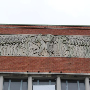 Ancienne salle des fêtes, actuellement maison de la Culture et école de musique