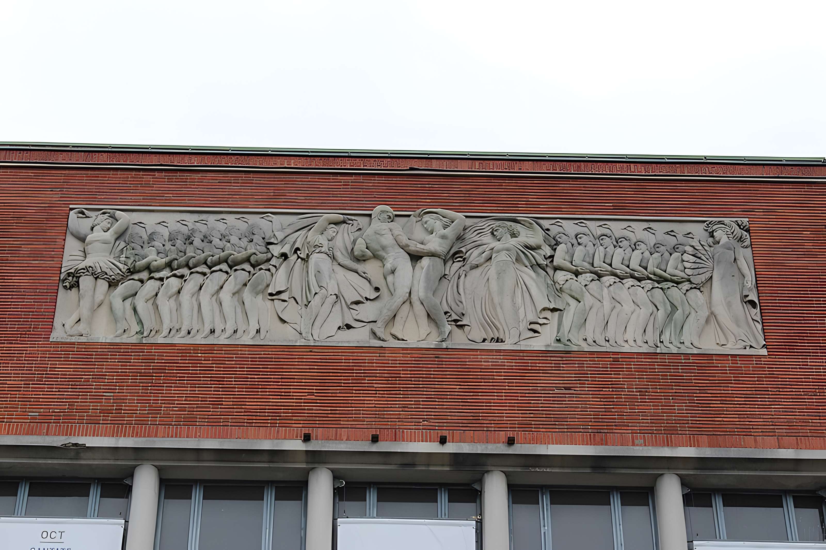 Ancienne salle des fêtes, actuellement maison de la Culture et école de musique