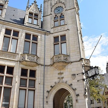 Recette principale et direction départementale de la Poste