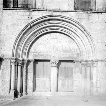 Ancienne abbaye Saint-Pierre, actuellement Centre Hospitalier spécialisé