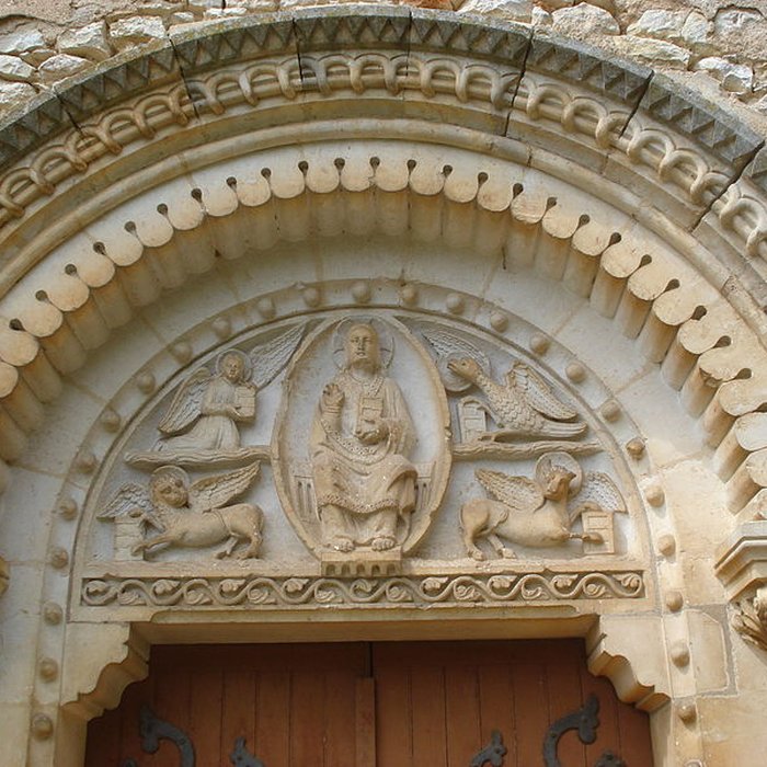 Photo de Eglise Saint-Michel du prieuré Saint-Michel