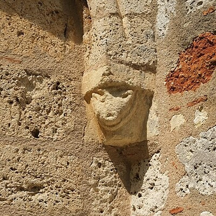 Photo de Eglise Saint-Michel du prieuré Saint-Michel