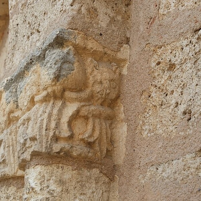 Photo de Eglise Saint-Michel du prieuré Saint-Michel