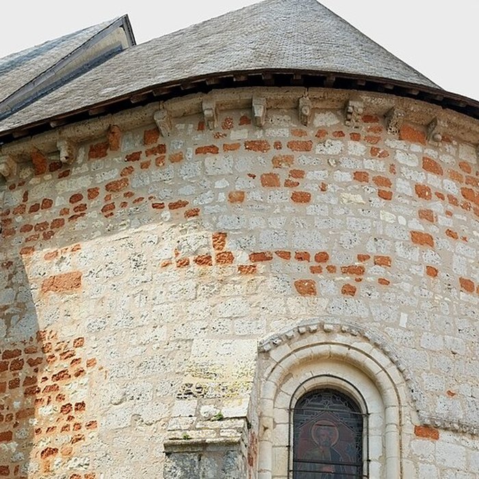 Photo de Eglise Saint-Michel du prieuré Saint-Michel