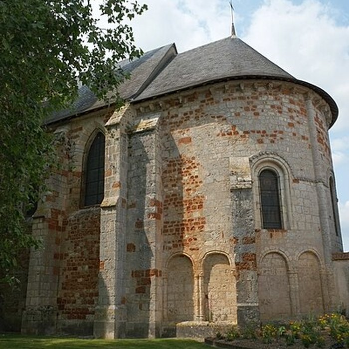 Photo de Eglise Saint-Michel du prieuré Saint-Michel