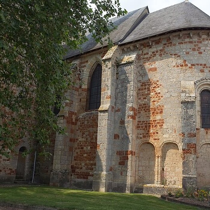 Photo de Eglise Saint-Michel du prieuré Saint-Michel