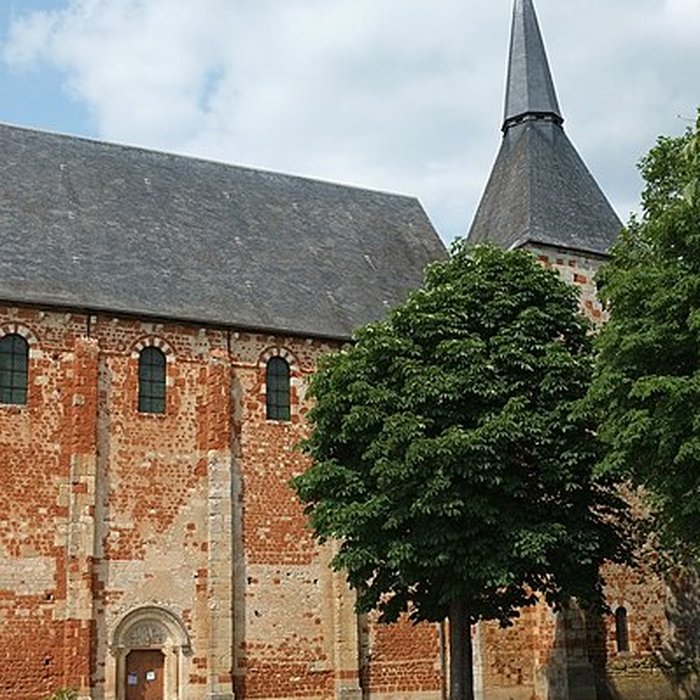 Photo de Eglise Saint-Michel du prieuré Saint-Michel