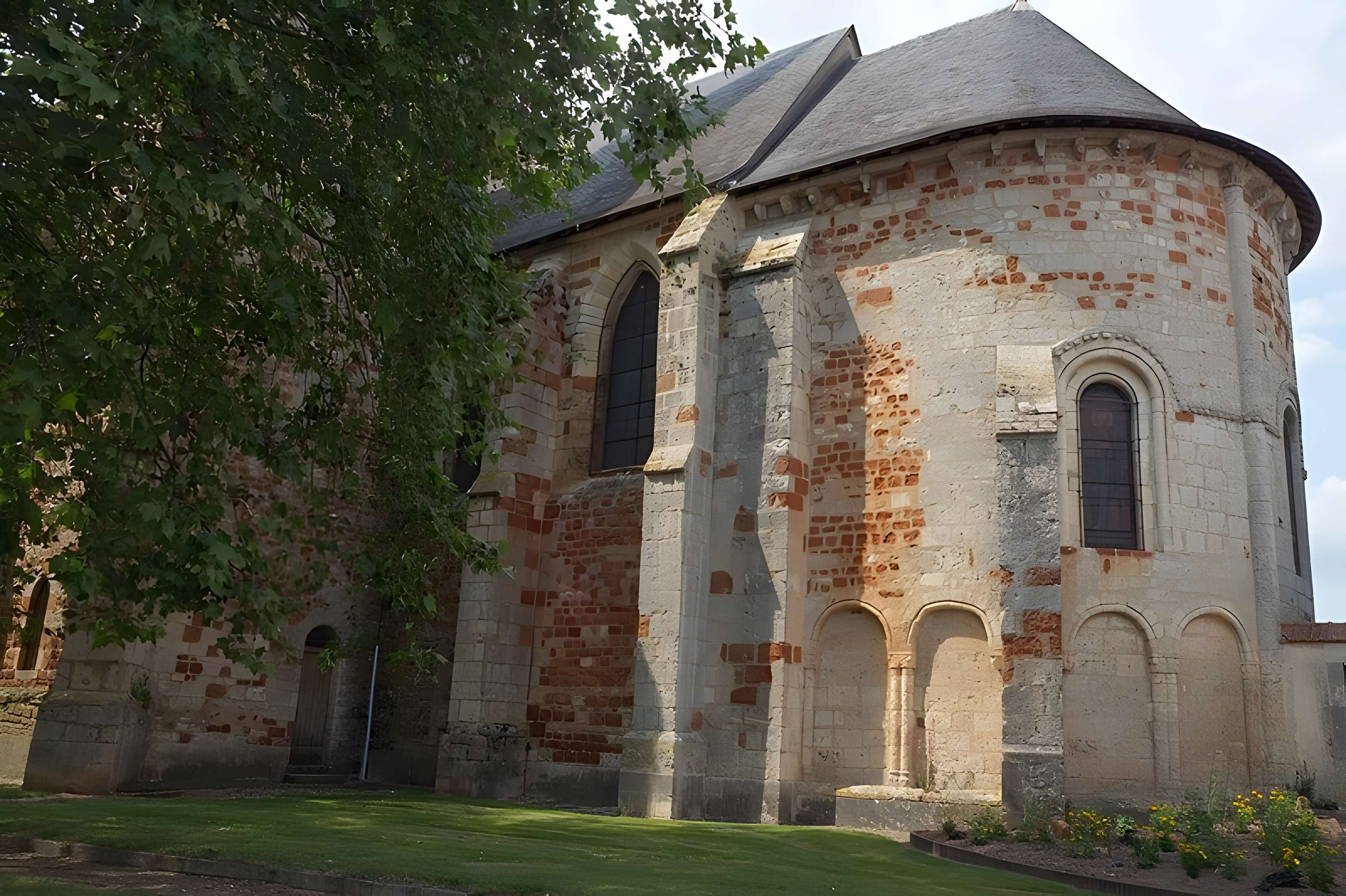 Eglise Saint-Michel (du prieuré Saint-Michel)