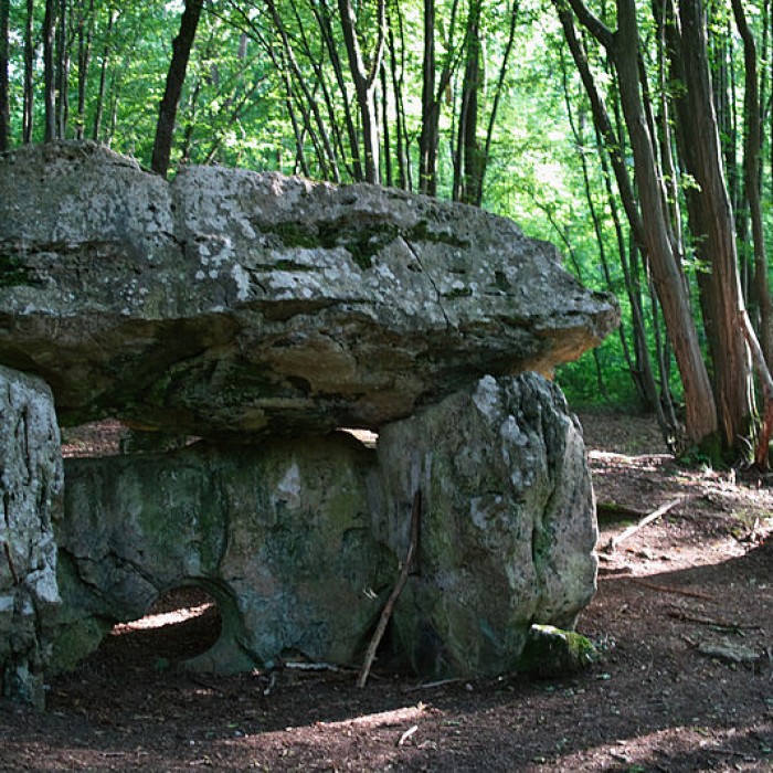 Photo de Dolmen des Trois Pierres à Trie-Château
