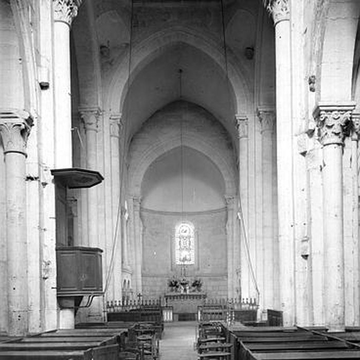 Photo de Eglise Saint-Jacques-et-Saint-Cyr