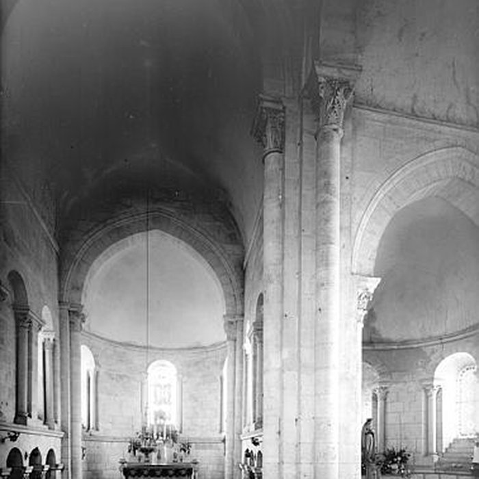 Photo de Eglise Saint-Jacques-et-Saint-Cyr