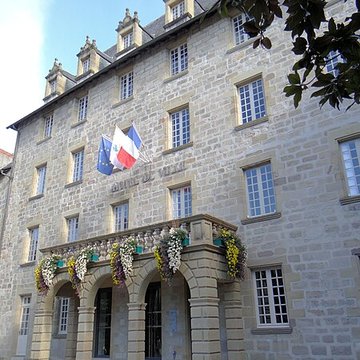 Ancien Collège des Doctrinaires ou ancien collège de jeunes filles