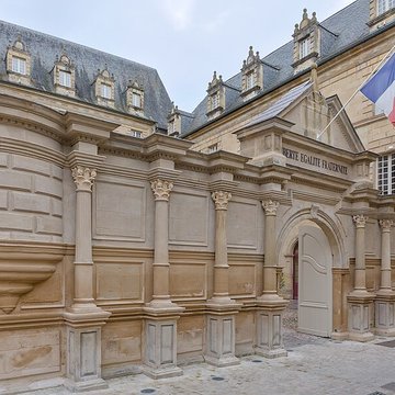 Ancien Collège des Doctrinaires ou ancien collège de jeunes filles