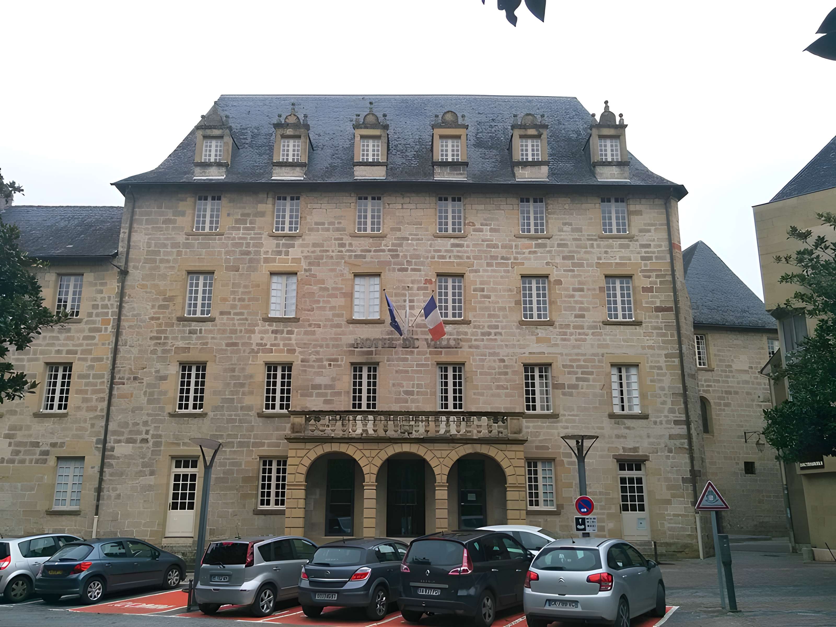 Ancien Collège des Doctrinaires ou ancien collège de jeunes filles