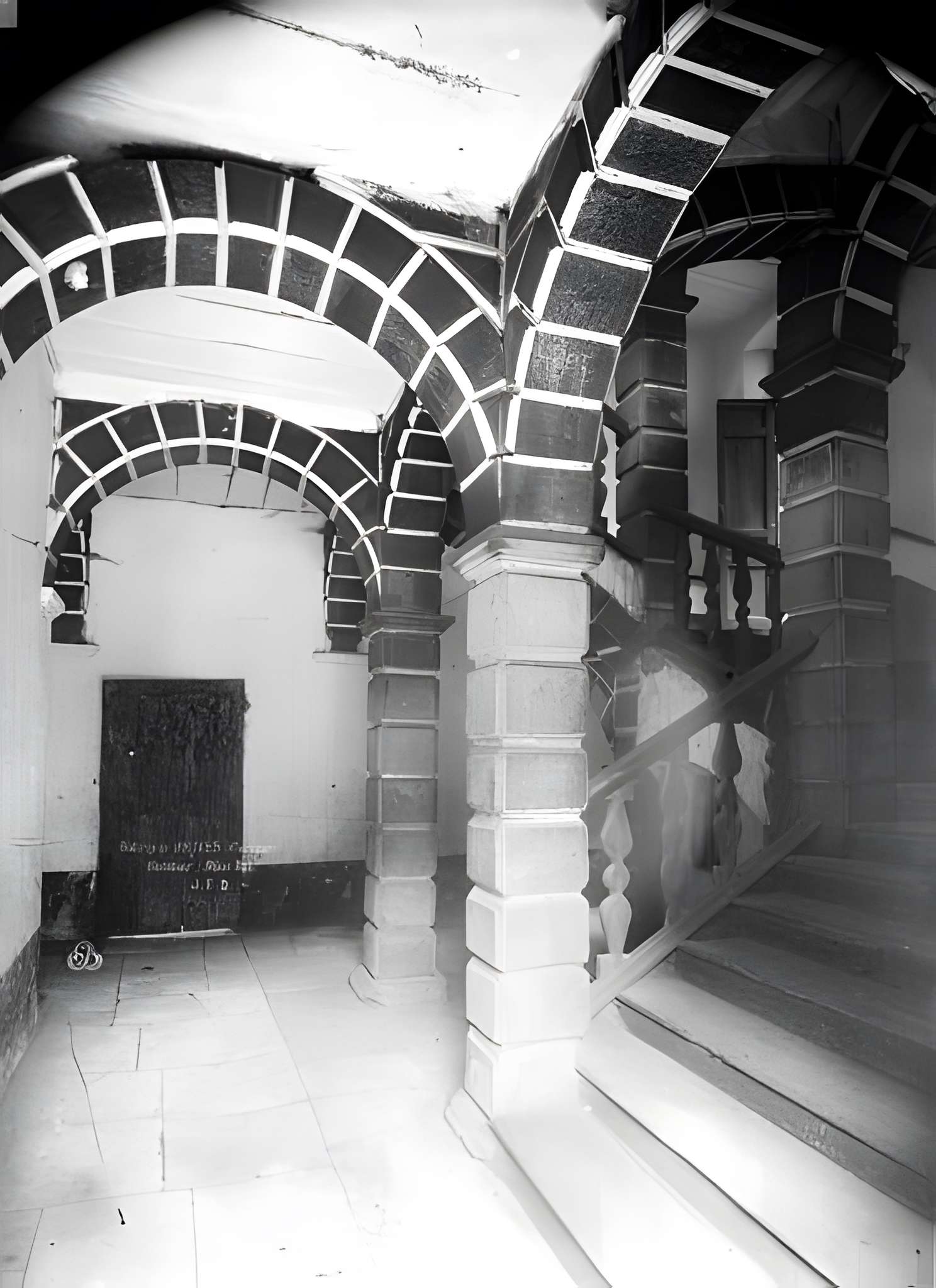 Ancien Collège des Doctrinaires ou ancien collège de jeunes filles