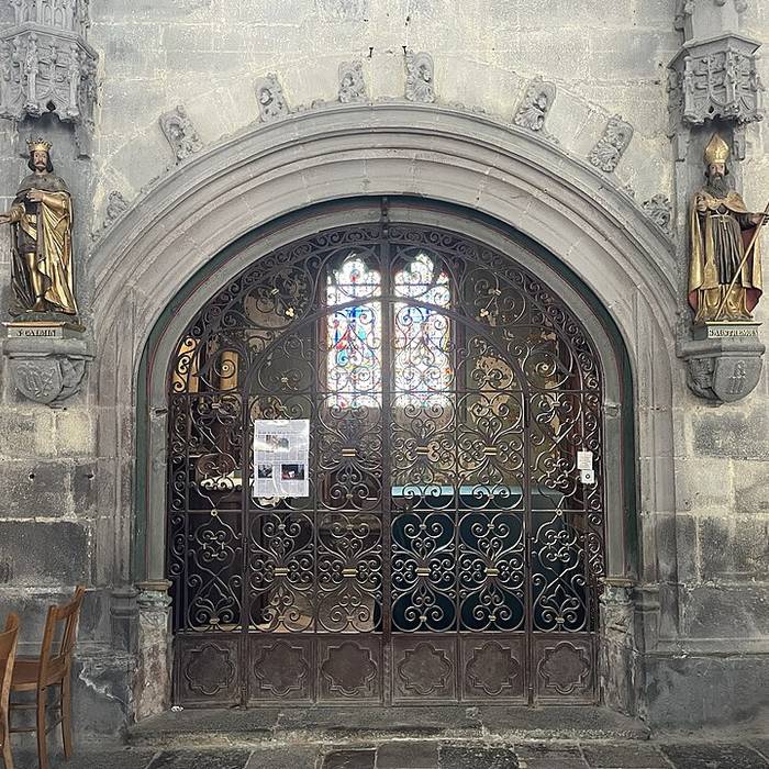 Photo de Église abbatiale Saint-Pierre-et-Saint-Caprais de Mozac