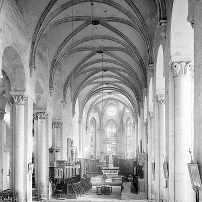 Photo de Église abbatiale Saint-Pierre-et-Saint-Caprais de Mozac