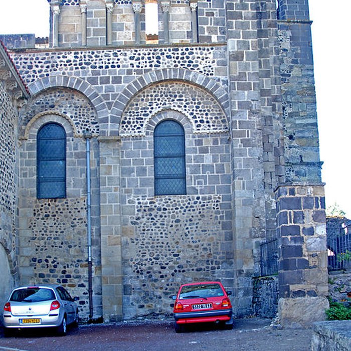 Photo de Église abbatiale Saint-Pierre-et-Saint-Caprais de Mozac