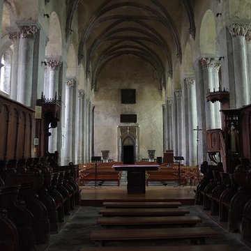 Église abbatiale Saint-Pierre-et-Saint-Caprais de Mozac