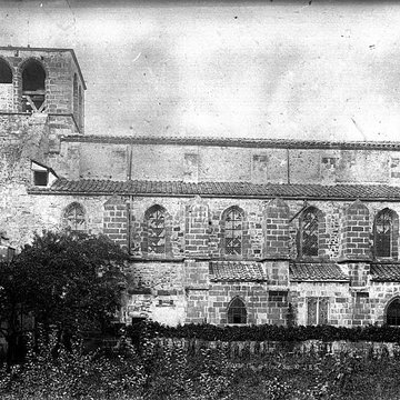 Église abbatiale Saint-Pierre-et-Saint-Caprais de Mozac