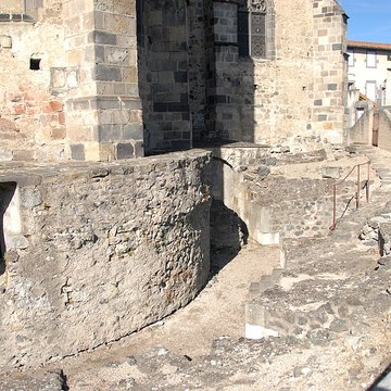 Église abbatiale Saint-Pierre-et-Saint-Caprais de Mozac