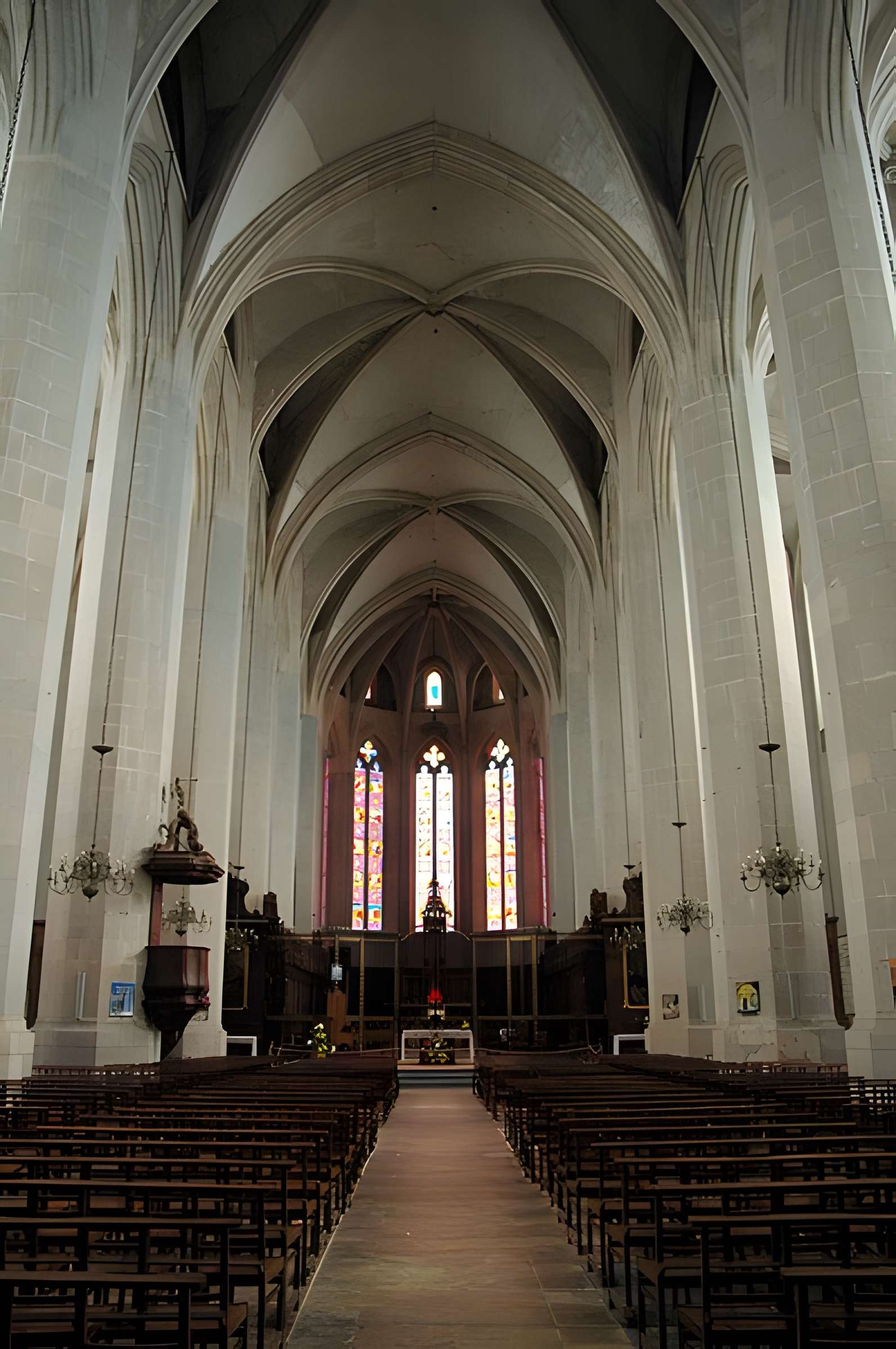 Cathédrale Saint-Pierre-Saint-Paul-et-Saint-André de Saint-Claude