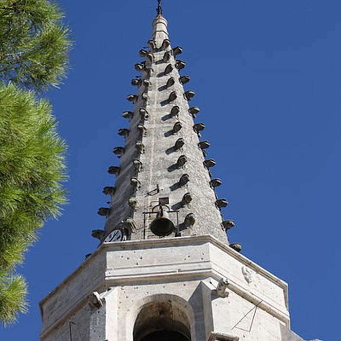 Photo de Église de la Nativité de Marie de Graveson