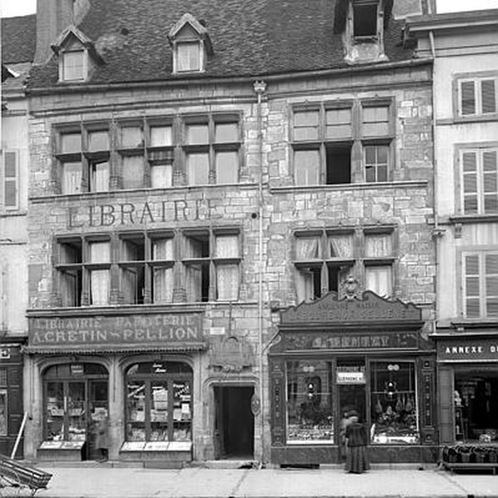 Photo de Hôtel Meursault ou hôtel de la Rochepot
