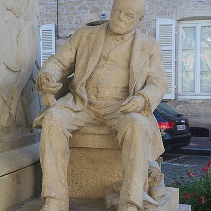 Photo de Monument à Marey