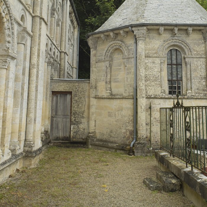 Photo de Église de la Nativité-de-Notre-Dame de Fontaine-Henry