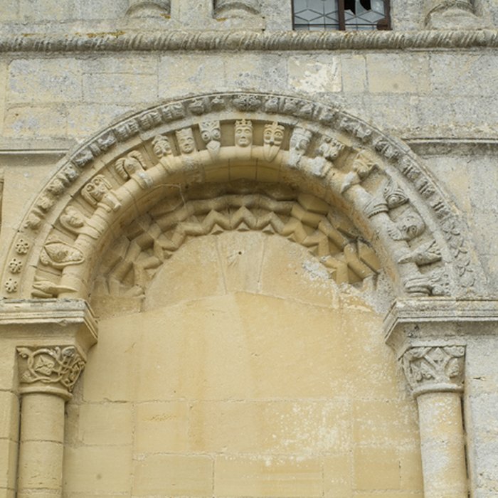 Photo de Église de la Nativité-de-Notre-Dame de Fontaine-Henry