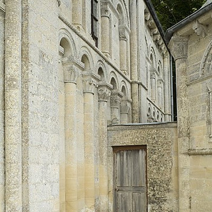 Photo de Église de la Nativité-de-Notre-Dame de Fontaine-Henry