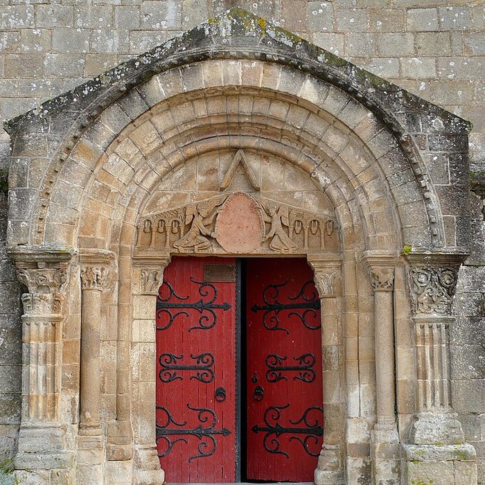 Photo de Église de la Sainte-Trinité dAutry-Issards