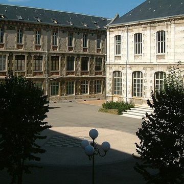 Lycée Carnot