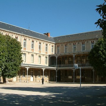 Lycée Carnot