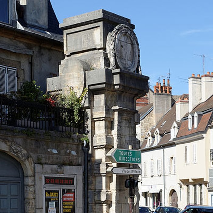 Photo de Porte Saint-Pierre