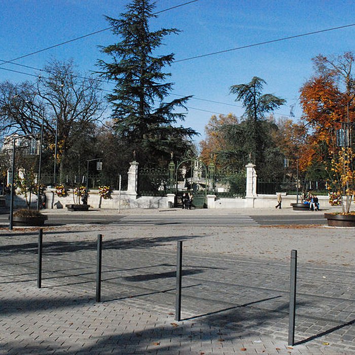 Photo de Réservoir Darcy et jardin Darcy, y compris ses clôtures et la fontaine de la Jeunesse