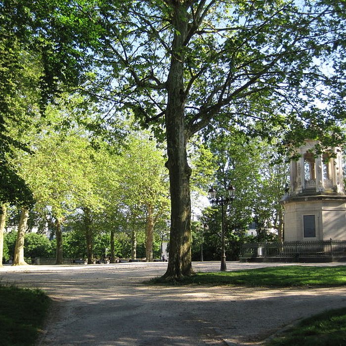 Photo de Réservoir Darcy et jardin Darcy, y compris ses clôtures et la fontaine de la Jeunesse