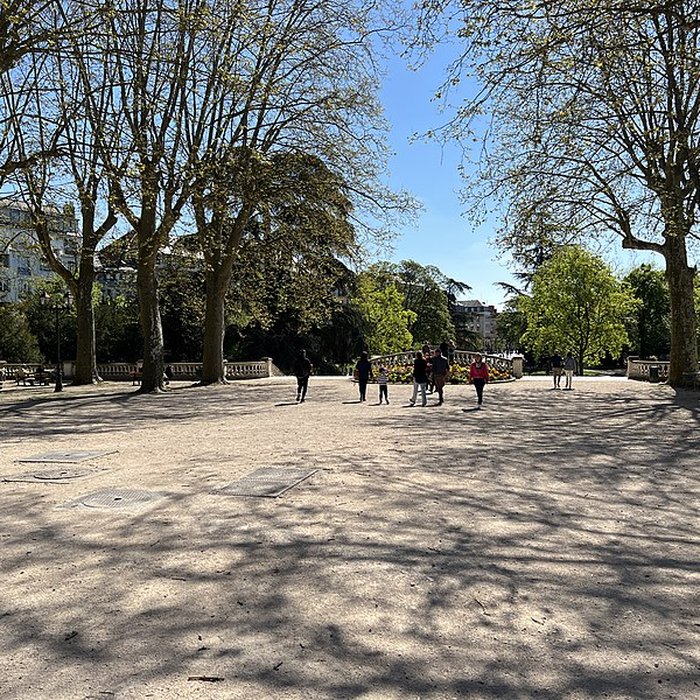 Photo de Réservoir Darcy et jardin Darcy, y compris ses clôtures et la fontaine de la Jeunesse