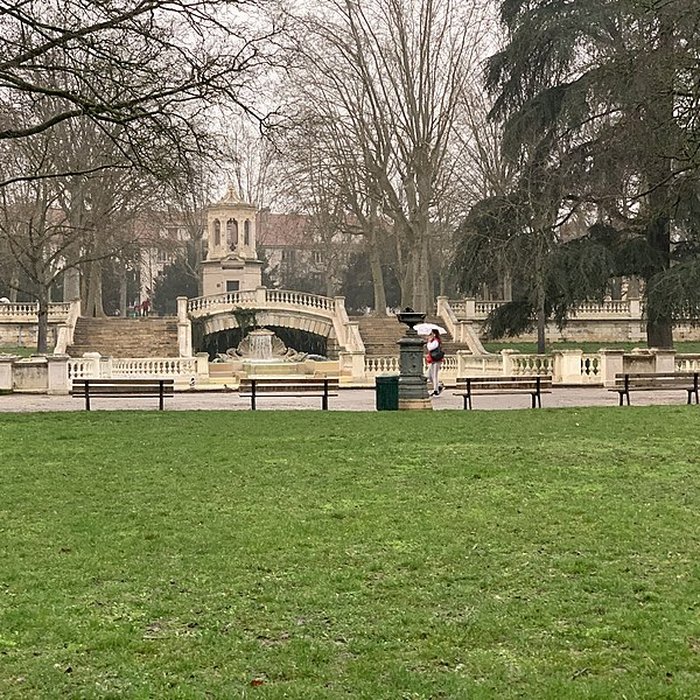 Photo de Réservoir Darcy et jardin Darcy, y compris ses clôtures et la fontaine de la Jeunesse