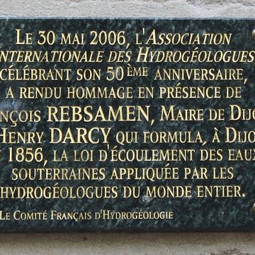 Réservoir Darcy et jardin Darcy, y compris ses clôtures et la fontaine de la Jeunesse