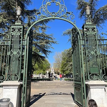 Réservoir Darcy et jardin Darcy, y compris ses clôtures et la fontaine de la Jeunesse